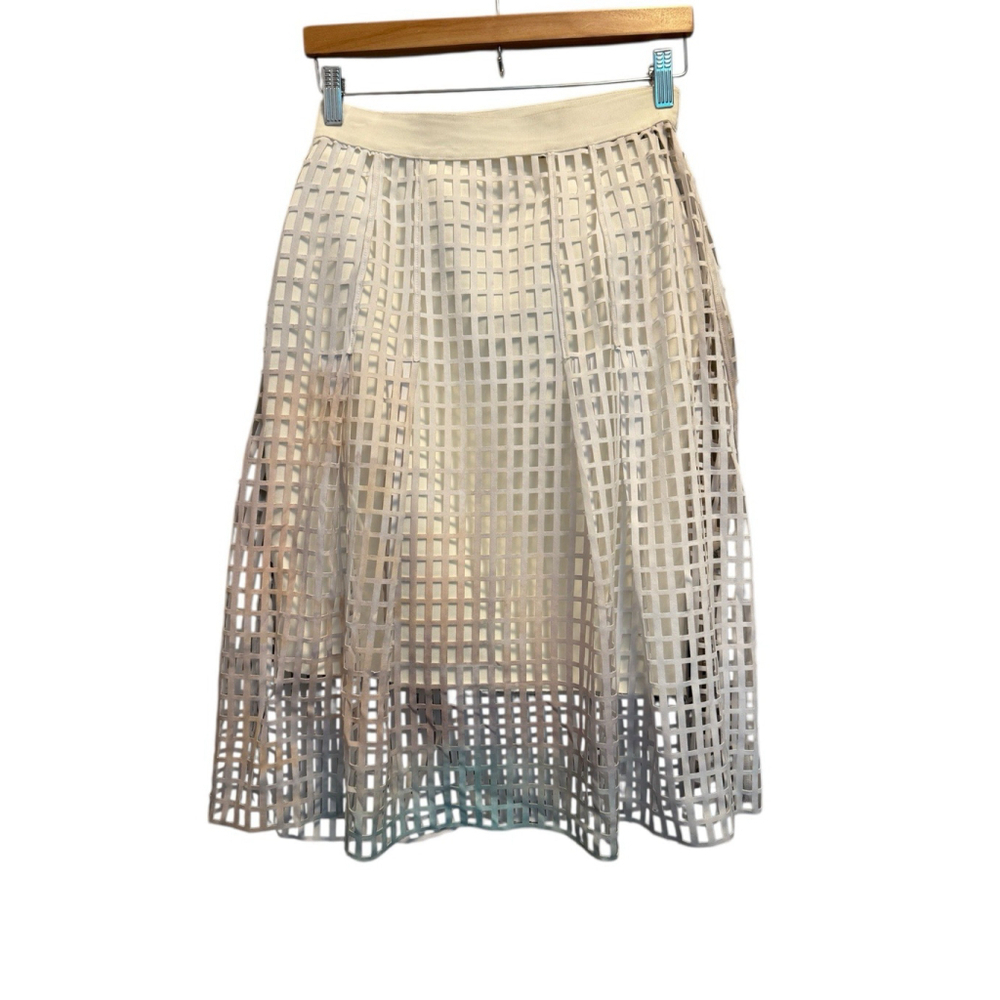 Elie Tahari Dillan Skirt Perforated Overlay Ombre Shell 2 Piece Size 4 NWT‎